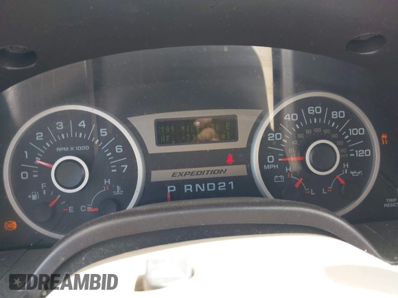 2006 Ford Expedition Special Service z VIN 1FMFU16596LA85320, wystawiony jako IAAI lot #42335340 z przebiegiem 213 308 mil mil oraz . Historia ofert i sprzedaży dostępna na DreamBid. Obrazek 7.