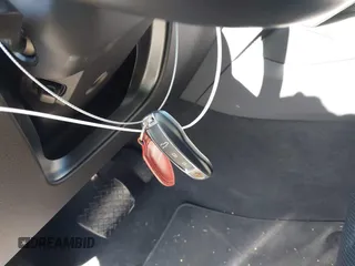 2023 Porsche Cayenne z VIN WP1AA2AY7PDA09992, wystawiony jako IAAI lot #41728738 z przebiegiem 22 226 mil mil oraz . Historia ofert i sprzedaży dostępna na DreamBid. Obrazek 11.