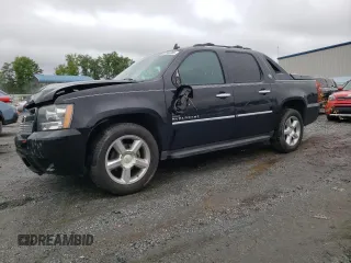 2013 Chevrolet Avalanche LTZ with VIN 3GNMCGE04DG340593, listed as a Copart auction lot 57984385 with 169,702 mi miles and Salvage title. Bid and sale history available at DreamBid. Image 1.