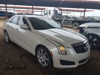 2014 Cadillac ATS Standard RWD z VIN 1G6AA5RA9E0186593, wystawiony jako IAAI lot #41804894 z przebiegiem 157 087 mil mil oraz . Historia ofert i sprzedaży dostępna na DreamBid. Obrazek 1.