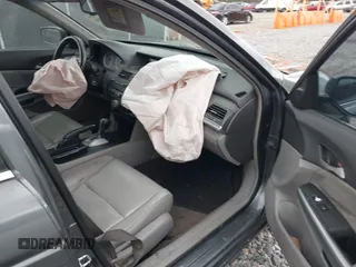 2008 Honda Accord EX-L z VIN 1HGCP26818A079140, wystawiony jako IAAI lot #41866996 z przebiegiem 211 416 mil mil oraz . Historia ofert i sprzedaży dostępna na DreamBid. Obrazek 5.