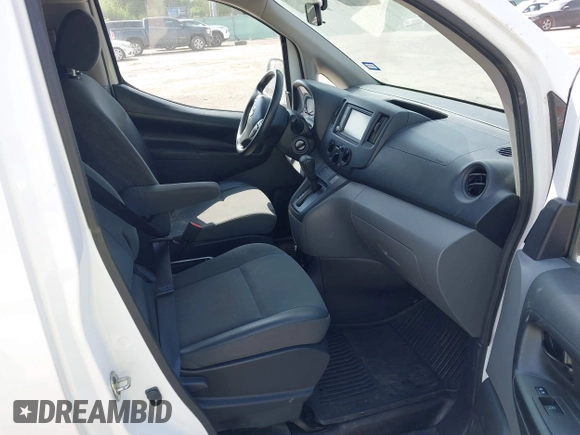 2020 Nissan NV200 Compact Cargo SV with VIN 3N6CM0KN6LK694679, listed as a IAAI auction lot 42060243 with 55,811 mi miles. Bid and sale history available at carsss.com. Image 5.