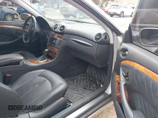 2005 Mercedes-Benz CLK 320 with VIN WDBTJ65J25F133005, listed as a IAAI auction lot 42052519 with 158,186 mi miles and . Bid and sale history available at DreamBid. Image 5.