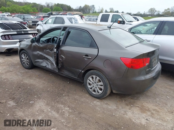2012 Kia Forte EX with VIN KNAFU4A23C5499211, listed as a IAAI auction lot 41935186 with 181,103 mi miles. Bid and sale history available at carsss.com. Image 3.