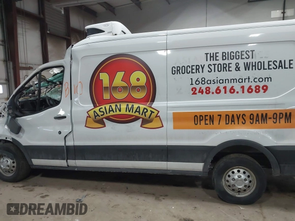 2020 Ford Transit Cargo z VIN 1FTBR2C81LKA68599, wystawiony jako IAAI lot #41381157 z przebiegiem 63 382 mil mil oraz . Historia ofert i sprzedaży dostępna na DreamBid. Obrazek 14.