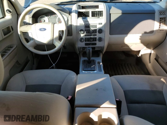 2008 Ford Escape XLT with VIN 1FMCU93168KD23345, listed as a Copart auction lot 77482674 with 142,607 mi miles and Clean title. Bid and sale history available at DreamBid. Image 8.