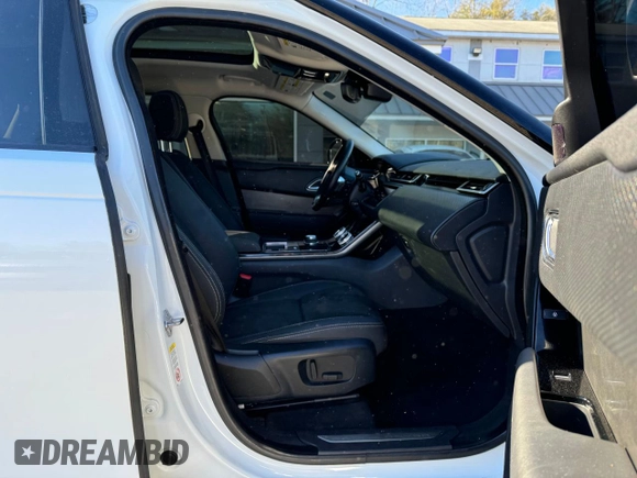 2019 Land Rover Range Rover Velar z VIN SALYA2EX6KA217320, wystawiony jako Copart lot #82631684 z przebiegiem 93 830 mil mil oraz Czysty tytuł • Clean title. Historia ofert i sprzedaży dostępna na DreamBid. Obrazek 5.