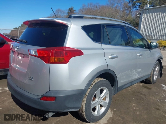 2013 Toyota RAV4 XLE with VIN JTMRFREV8DD039769, listed as a IAAI auction lot 41573734 with 111,129 mi miles. Bid and sale history available at carsss.com. Image 4.