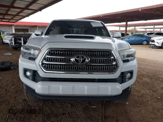 2017 Toyota Tacoma SR5 with VIN 3TMAZ5CN0HM042269, listed as a IAAI auction lot 41928544 with 89,942 mi miles and . Bid and sale history available at carsss.com. Image 11.