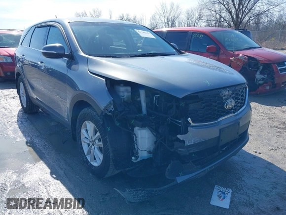 2020 Kia Sorento LX with VIN 5XYPGDA38LG638330, listed as a IAAI auction lot 41740259 with 84,995 mi miles. Bid and sale history available at carsss.com. Image 6.