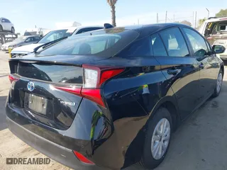 2022 Toyota Prius L Eco with VIN JTDKAMFUXN3163364, listed as a IAAI auction lot 41593914 with 43,948 mi miles. Bid and sale history available at carsss.com. Image 4.