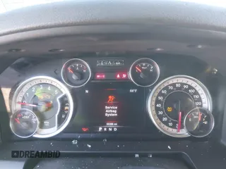 2015 Ram 1500 Big Horn z VIN 1C6RR7TM9FS740459, wystawiony jako IAAI lot #41422104 z przebiegiem 55 396 mil mil oraz . Historia ofert i sprzedaży dostępna na DreamBid. Obrazek 7.