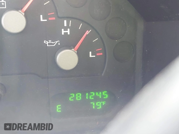 2004 Ford Explorer XLT with VIN 1FMZU73K74UA03229, listed as a IAAI auction lot 42137882 with 281,245 mi miles and . Bid and sale history available at DreamBid. Image 7.