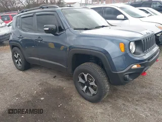 2022 Jeep Renegade Trailhawk with VIN ZACNJDC19NPN61911, listed as a IAAI auction lot 41181227 with 25,614 mi miles and . Bid and sale history available at DreamBid. Image 1.