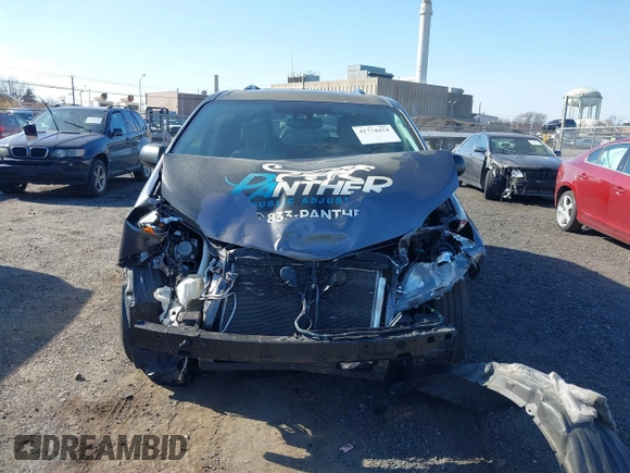 2019 Toyota Sienna XLE Auto Access Seat with VIN 5TDYZ3DC1KS009336, listed as a IAAI auction lot 41774424 with 108,334 mi miles. Bid and sale history available at carsss.com. Image 6.
