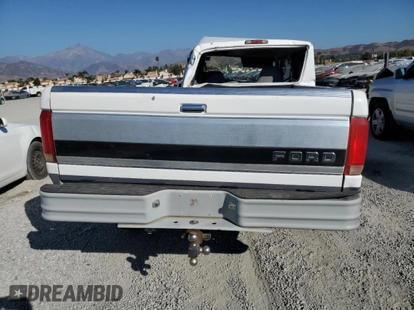 1996 Ford F-250 with VIN 1FTHX25F1TEA60108, listed as a Copart auction lot 75270254 with 205,770 mi miles and Salvage Title. Bid and sale history available at DreamBid. Image 6.