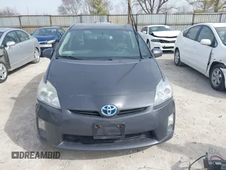 2011 Toyota Prius I with VIN JTDKN3DU7B0324722, listed as a IAAI auction lot 41841434 with 202,721 mi miles. Bid and sale history available at carsss.com. Image 12.