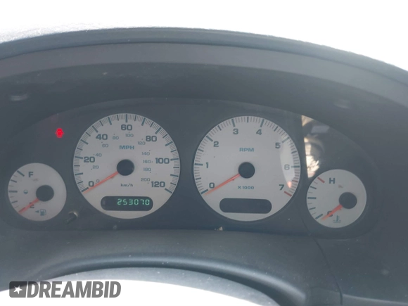 2003 Chrysler Town & Country LX with VIN 2C4GP44L53R209654, listed as a IAAI auction lot 41305673 with 258,070 mi miles and . Bid and sale history available at DreamBid. Image 7.