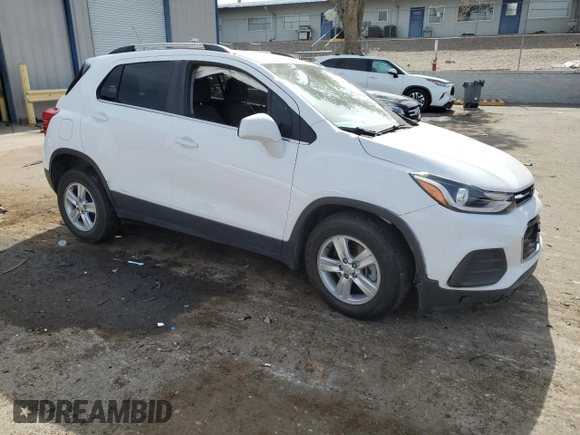 2020 Chevrolet Trax LT with VIN 3GNCJLSB4LL286797, listed as a Copart auction lot 57975375 with 54,147 mi miles and Salvage title. Bid and sale history available at DreamBid. Image 4.
