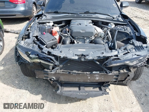 2019 Chevrolet Camaro 1LT z VIN 1G1FA1RX1K0127249, wystawiony jako IAAI lot #42240323 z przebiegiem 69 945 mil mil oraz . Historia ofert i sprzedaży dostępna na DreamBid. Obrazek 6.