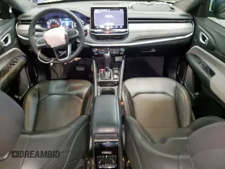 2024 Jeep Compass Latitude Lux z VIN 3C4NJDFN8RT164626, wystawiony jako Copart lot #57992635 z przebiegiem 14 379 mil mil oraz Czysty tytuł • Clean title. Historia ofert i sprzedaży dostępna na DreamBid. Obrazek 8.