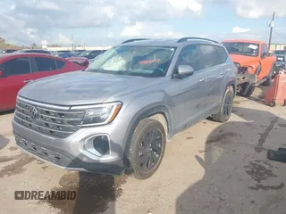 2024 Volkswagen Atlas SE с VIN 1V2WR2CA5RC523976, выставлен на аукционе IAAI как лот 41092917 с пробегом 28 065 миль миль и . История ставок и продаж доступна на DreamBid. Изображение 2.