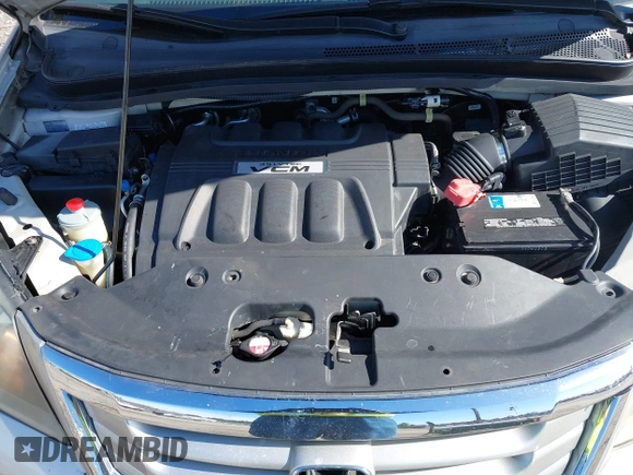 2008 Honda Odyssey EX-L with VIN 5FNRL38628B410157, listed as a IAAI auction lot 42072217 with 240,099 mi miles and . Bid and sale history available at DreamBid. Image 10.