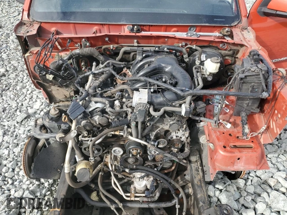 2018 Toyota Tacoma SR z VIN 3TMCZ5AN5JM127576, wystawiony jako Copart lot #47482925 z przebiegiem Nie podano mil oraz Szkoda całkowita • Salvage title. Historia ofert i sprzedaży dostępna na DreamBid. Obrazek 12.