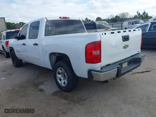 2007 Chevrolet Silverado 1500 LT w/1LT with VIN 2GCEC13C171708765, listed as a IAAI auction lot 41496026 with 250,396 mi miles. Bid and sale history available at carsss.com. Image 3.