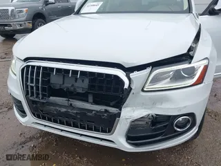 2017 Audi Q5 Premium with VIN WA1C2AFP1HA077610, listed as a IAAI auction lot 41388645 with 94,427 mi miles. Bid and sale history available at carsss.com. Image 6.