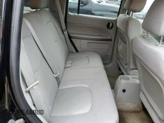 2010 Chevrolet HHR 1LT z VIN 3GNBABDBXAS562082, wystawiony jako Copart lot #45177325 z przebiegiem 206 612 mil mil oraz Szkoda całkowita • Salvage title. Historia ofert i sprzedaży dostępna na DreamBid. Obrazek 11.