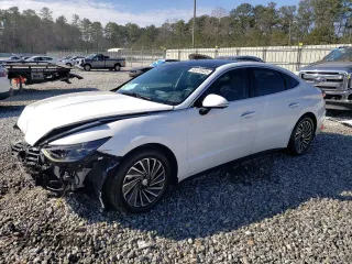 2023 Hyundai Sonata Hybrid Limited with VIN KMHL54JJ4PA063986, listed as a Copart auction lot 45123425 with 6,037 mi miles and Salvage Title. Bid and sale history available at carsss.com. Image 1.