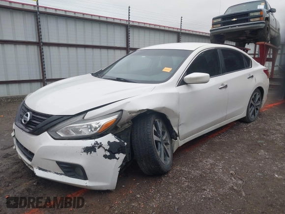 2016 Nissan Altima SR with VIN 1N4AL3AP7GC277879, listed as a IAAI auction lot 41523475 with 128,821 mi miles and . Bid and sale history available at carsss.com. Image 18.