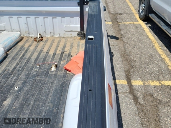 2018 Ford F-150 XL with VIN 1FTMF1EB9JKD38518, listed as a IAAI auction lot 42730627 with 205,804 mi miles and . Bid and sale history available at DreamBid. Image 29.