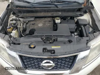 2015 Nissan Pathfinder S z VIN 5N1AR2MM4FC677817, wystawiony jako Copart lot #58961835 z przebiegiem 227 475 mil mil oraz Czysty tytuł • Clean title. Historia ofert i sprzedaży dostępna na DreamBid. Obrazek 12.