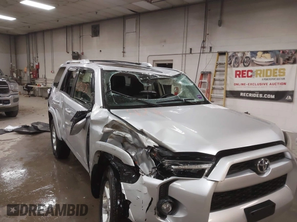 2018 Toyota 4Runner SR5 with VIN JTEBU5JR5J5501151, listed as a IAAI auction lot 41924738 with 83,505 mi miles and . Bid and sale history available at DreamBid. Image 6.