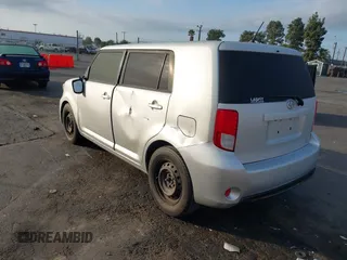 2015 Scion xB with VIN JTLZE4FE0FJ081849, listed as a IAAI auction lot 41425639 with 93,596 mi miles. Bid and sale history available at carsss.com. Image 3.
