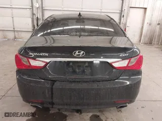 2012 Hyundai Sonata 2.0T SE with VIN 5NPEC4AB0CH422815, listed as a IAAI auction lot 41347326 with 272,379 mi miles. Bid and sale history available at carsss.com. Image 16.