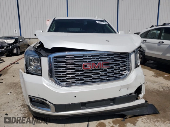 2020 GMC Yukon XL Denali with VIN 1GKS1HKJ8LR101852, listed as a Copart auction lot 49372485 with 54,055 mi miles and Salvage Title. Bid and sale history available at carsss.com. Image 5.