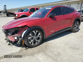2021 Ford Mustang Mach-E Premium с VIN 3FMTK3SUXMMA10218, выставлен на аукционе Copart как лот 56288255 с пробегом 63 334 миль миль и Списание • Salvage title. История ставок и продаж доступна на DreamBid. Изображение 1.