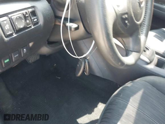 2017 Nissan Sentra SV with VIN 3N1AB7AP0HY275830, listed as a IAAI auction lot 42404390 with 119,856 mi miles and . Bid and sale history available at DreamBid. Image 11.