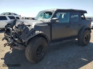 2021 Ford Bronco with VIN 1FMEE5DP0MLA89743, listed as a Copart auction lot 48851025 with 41,219 mi miles and Salvage Title. Bid and sale history available at carsss.com. Image 1.