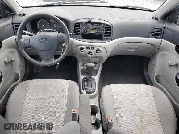2009 Hyundai Accent Auto GLS z VIN KMHCN46C19U373167, wystawiony jako Copart lot #60026445 z przebiegiem 94 736 mil mil oraz Szkoda całkowita • Salvage title. Historia ofert i sprzedaży dostępna na DreamBid. Obrazek 8.