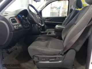 2009 Chevrolet Suburban LT w/1LT with VIN 1GNFK26389R272863, listed as a Copart auction lot 78642574 with 204,638 mi miles and Salvage Title. Bid and sale history available at carsss.com. Image 7.