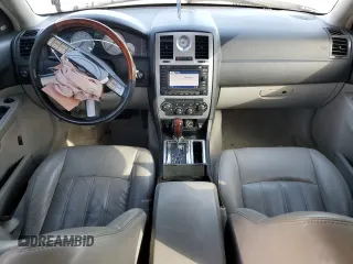 2005 Chrysler 300 C with VIN 2C3AA63H15H674199, listed as a Copart auction lot 47628215 with 154,052 mi miles and Salvage Title. Bid and sale history available at DreamBid. Image 8.