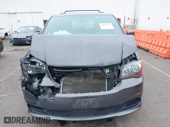 2017 Dodge Grand Caravan SE with VIN 2C4RDGBG2HR843813, listed as a IAAI auction lot 41829393 with 62,387 mi miles and . Bid and sale history available at DreamBid. Image 6.