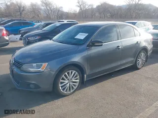 2013 Volkswagen Jetta Sedan TDI w/Premium with VIN 3VWLL7AJ4DM385146, listed as a IAAI auction lot 41888888 with 167,775 mi miles. Bid and sale history available at carsss.com. Image 18.