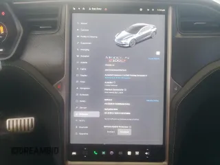 2018 Tesla Model S 75D with VIN 5YJSA1E40JF297040, listed as a Copart auction lot 57997045 with 113,503 mi miles and Salvage title. Bid and sale history available at DreamBid. Image 9.