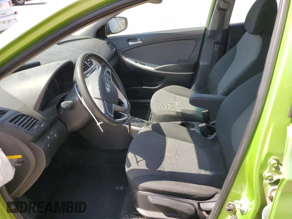 2014 Hyundai Accent GS z VIN KMHCT5AE2EU177298, wystawiony jako Copart lot #52336525 z przebiegiem 165 314 mil mil oraz Szkoda całkowita • Salvage title. Historia ofert i sprzedaży dostępna na DreamBid. Obrazek 7.
