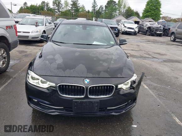 2018 BMW 3 Series 330i xDrive with VIN WBA8D9G50JNU69376, listed as a IAAI auction lot 41971138 with 61,551 mi miles. Bid and sale history available at carsss.com. Image 12.